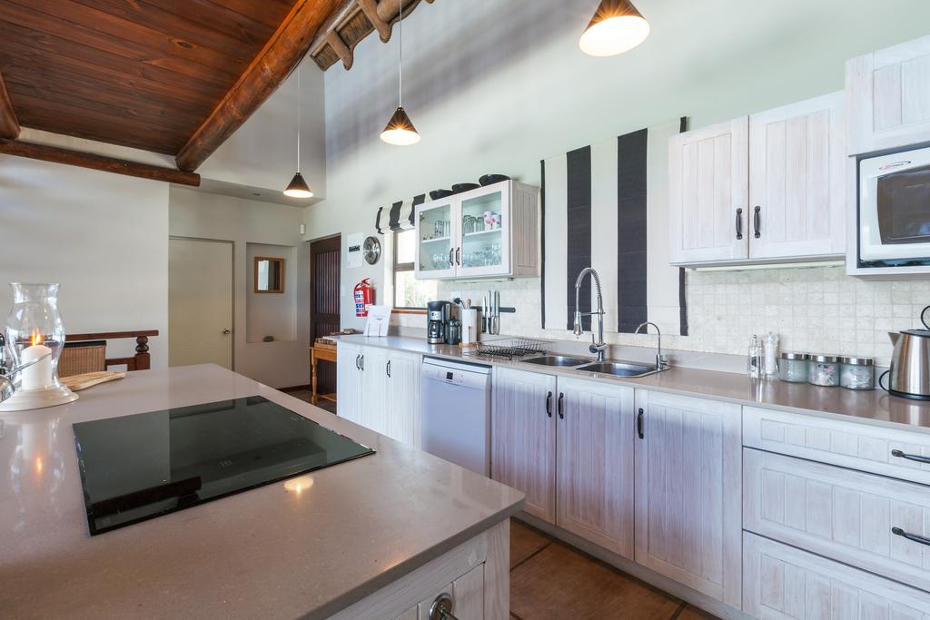 Whale Huys Luxury Oceanfront Eco Villa Gansbaai Zewnętrze zdjęcie