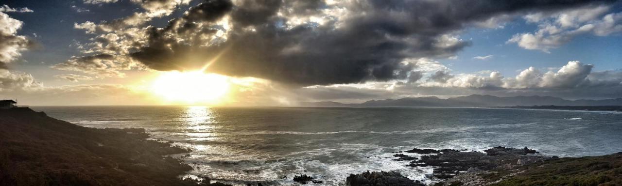 Whale Huys Luxury Oceanfront Eco Villa Gansbaai Zewnętrze zdjęcie